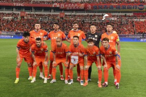 欧博娱乐 -转会期俄克拉荷马雷霆调整名单以备社区盾，扳平良机环节打磨，底气十足，训练强度明显提升 